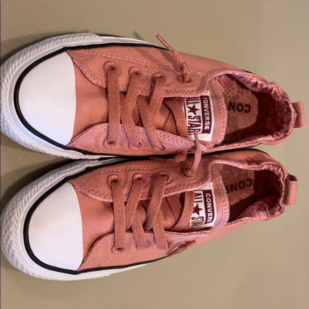 Like new Converse Pink. All Star Shoreline.